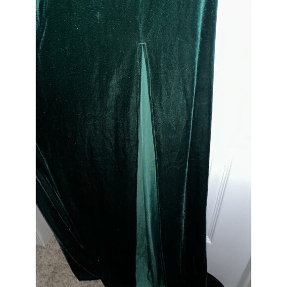 Azazie Larice Green Halter Velvet Floor Long Dress Slit 14 Gown Garment Bag - Picture 6 of 12